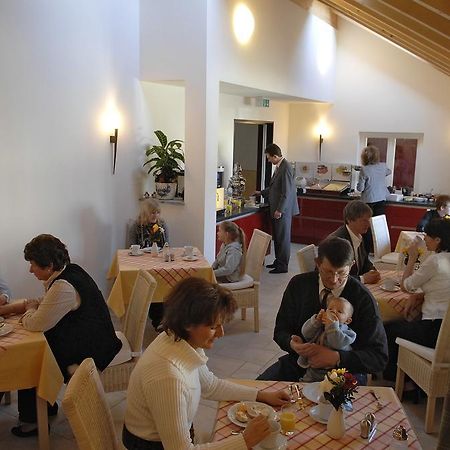 Landhaus Sixtmuehle Otel Taufkirchen  Dış mekan fotoğraf