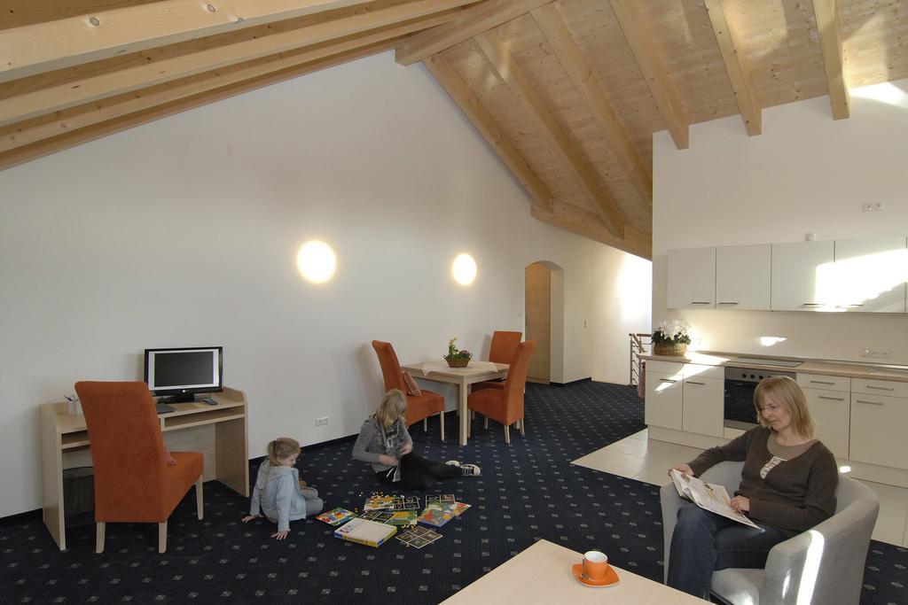 Landhaus Sixtmuehle Otel Taufkirchen  Dış mekan fotoğraf