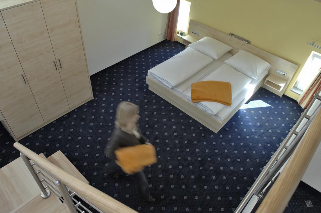 Landhaus Sixtmuehle Otel Taufkirchen  Dış mekan fotoğraf